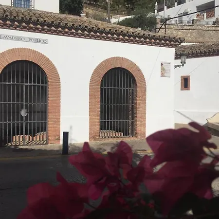 Casa Compartida Algarrobo * Algodonales